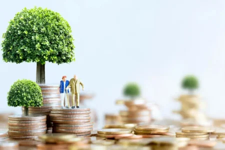 بازنشستگی با پول؛ خرید بیمه کارگری چقدر می‌ارزد؟