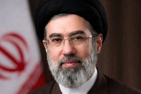 بیعت مجمع عالی نمایندگان کارگران جمهوری اسلامی ایران با رهبر فرزانه
