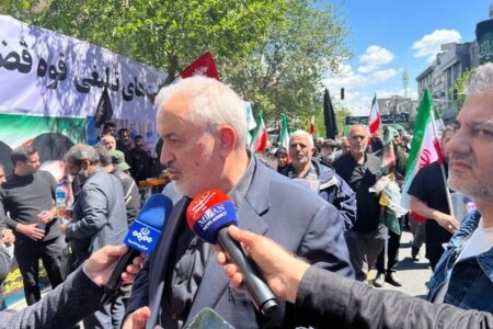 وزیر نیرو: صنعت آب و برق نیز با تمام توان در خدمت‌رسانی پایدار ایستاده است