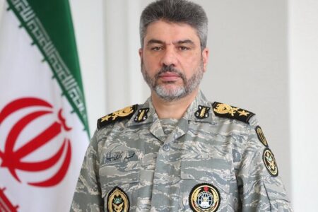 امیر اکرمی‌نیا: تنگه هرمز تحت کنترل راهبردی نیروهای مسلح ایران است