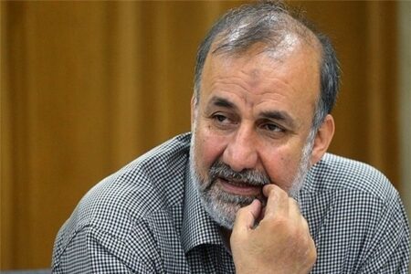 بیادی: شرایط تنگه هرمز در آینده به هیچ وجه مانند گذشته نخواهد بود