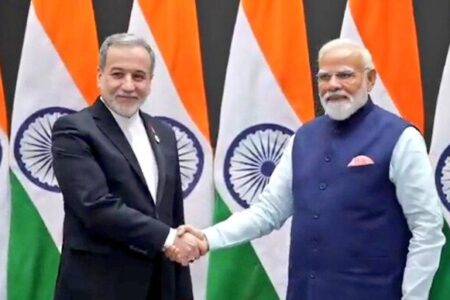 عراقچی با نخست وزیر هند دیدار و گفتگو کرد
