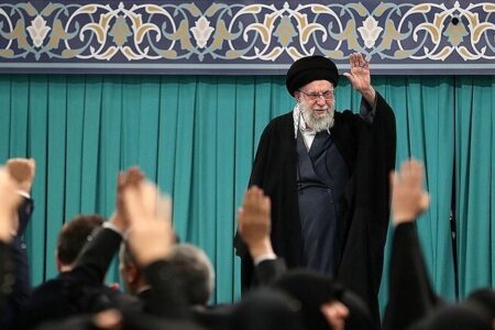 ماجرای دیداری جالب با رهبر شهید و تفقد از علمای مشهد