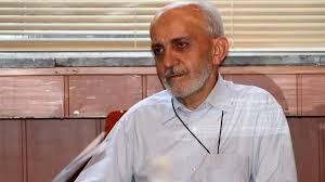 وزیر پیشین: زمان احمدینژاد با ۸۰۰ میلیارد دلار درآمد نفتی هم رضایت معلمان حاصل نشد / آقای وزیر، دو نفر باسابقهٔ معلمی را مشاور خود کنید وزیر اسبق:در زمان آقای احمدینژاد با ۸۰۰ میلیارد دلار درآمد نفتی هم رضایت معلمان حاصل نشد/آقای وزیر دو نفر را که سابقهٔ معلمی دارند، مشاور انتخاب کنید