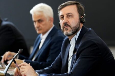 پاسخ قاطع معاون وزیر امور خارجه به ادعاهای واهی نماینده امارات
