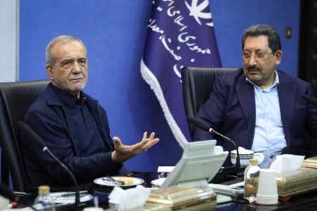 پزشکیان: با سوءاستفاده‌کنندگان از شرایط کشور برخورد می‌کنیم