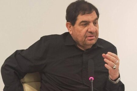 گفتگوی تلفنی مخبر با مادر ۸ شهید جنگ تحمیلی سوم
