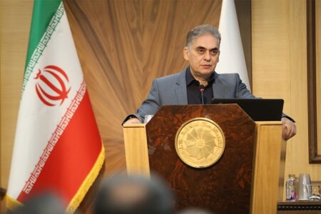 تعدد بخشنامه‌ها تجارت ایران را به بن‌بست رسانده است