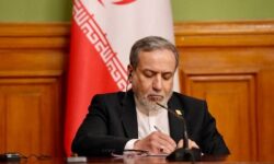 عراقچی: هیچ‌کس نمی‌تواند حزب‌الله را حذف کند یا نادیده بگیرد
